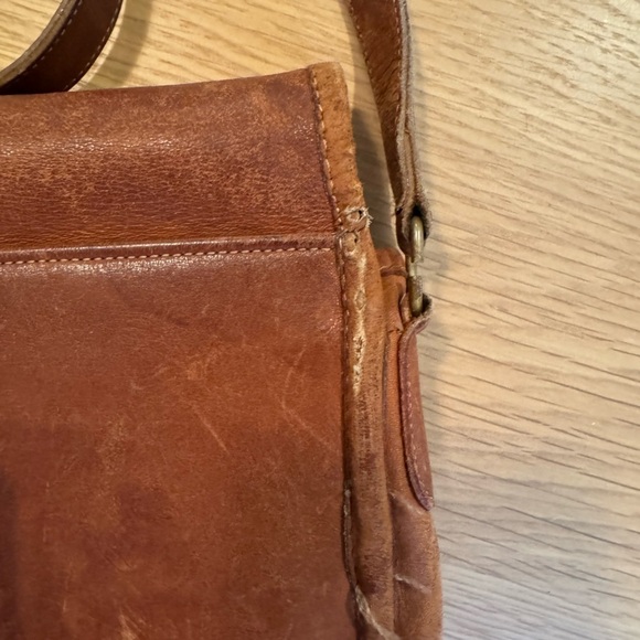 COACH Vintage 1980s Made in USA NYC Leather Saddle Bag Creed 6642 - Picture 3 of 10